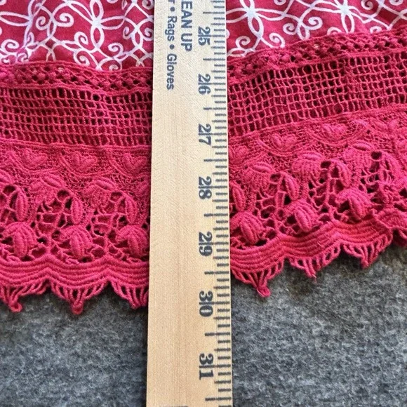 Blair Women's 3/4 Sleeve V-Neck Blouse Red White Pleated Crochet Trim 3XL - Picture 6 of 11